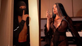 Busty housewife will get fucked by a burglar who breaks into her home – use my Honey Play Field toy