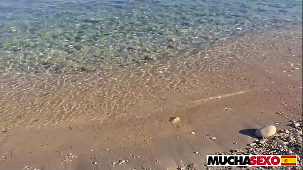 From Flirting to Fucking with Lili Veroni and Kevin White for MuchaSexo