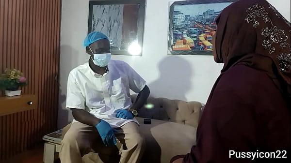 Doctor fuck pink pussy client daughter…