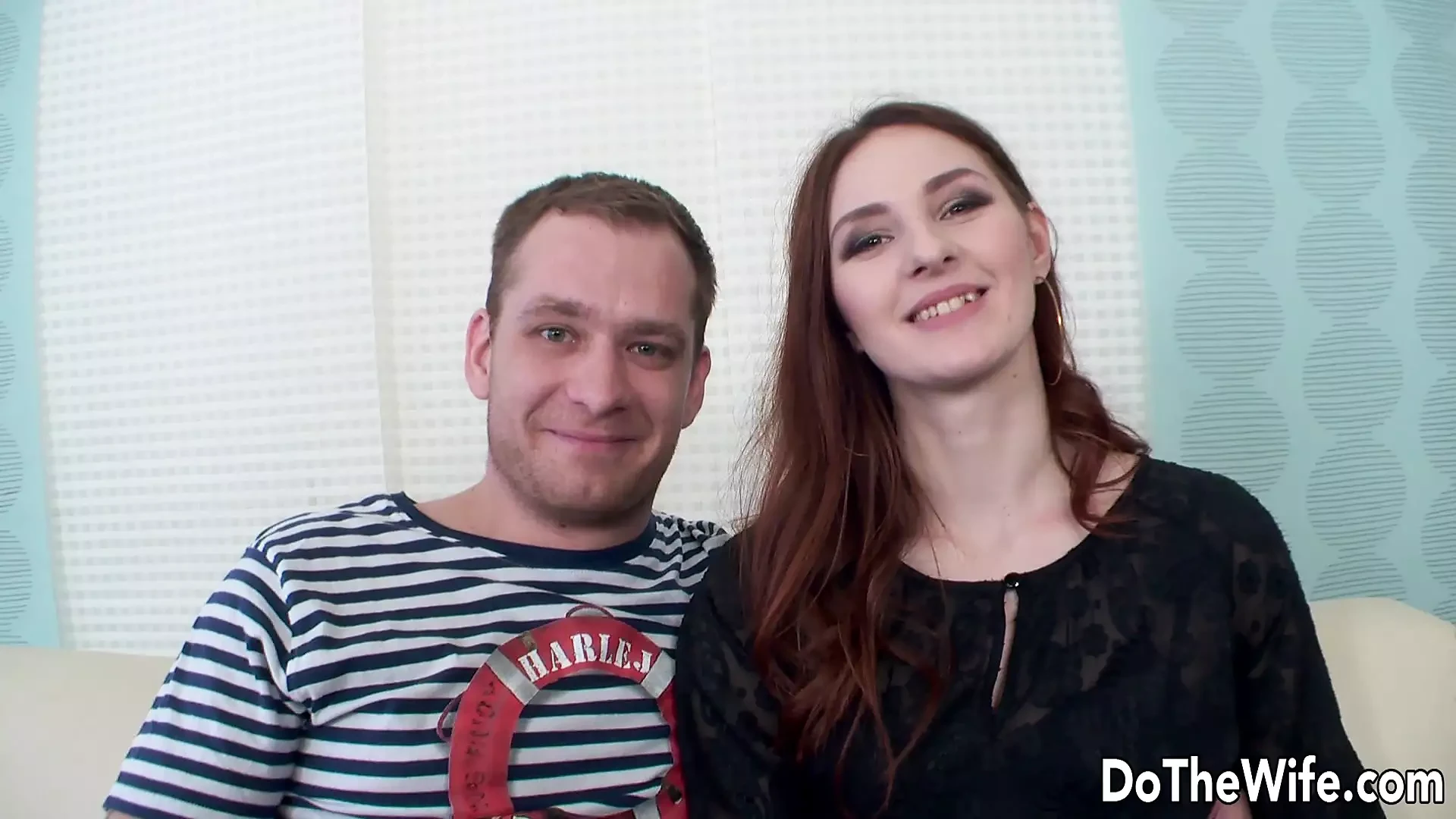 Scorching Spouse Irina Pavlova Provides Head to a Stranger Whereas Cuck Watches