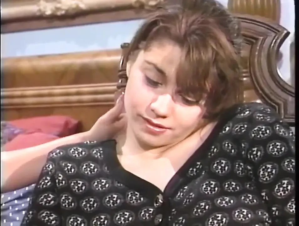 Threesome love within the bed room