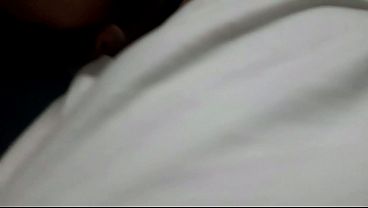 DESVIRGO A LA PERRITA DE MI HERMANASTRA CUANDO NOS QUEDAMOS A SOLAS EN CASA Y ME DICE QUE ESTA ABURRIDA