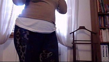 THE ULTIMATE THUNDER COMPILATION: The Best of Nicoletta’s Farts (In Public & At Home)