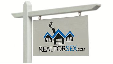 Extra Curvy Girl Is Prime Realtor Material (POV)