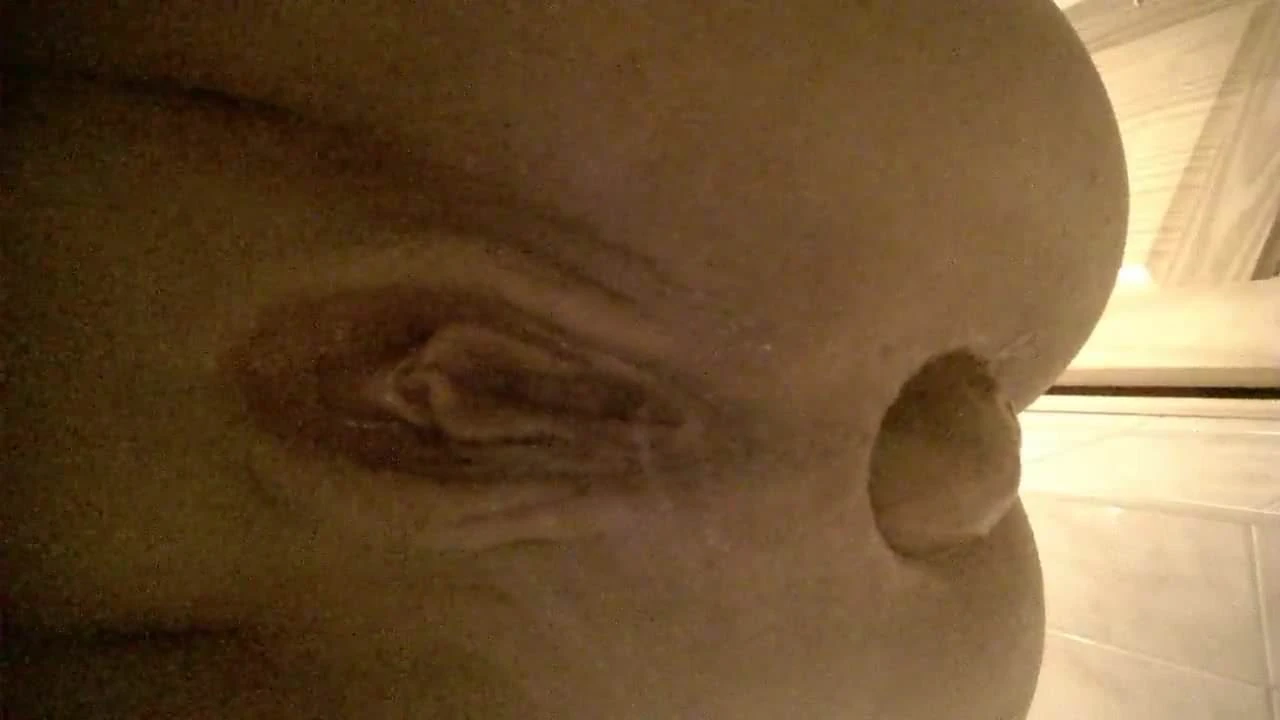 Stretching and gaping